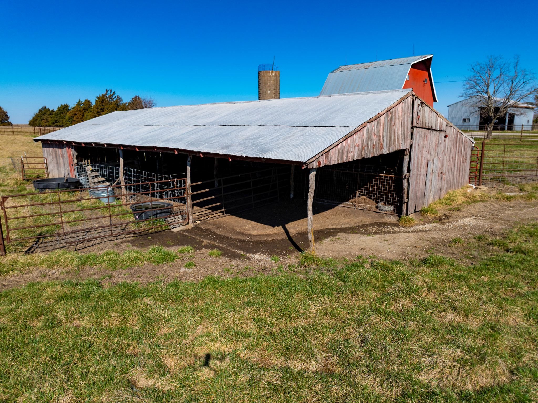 137 E 1400 Road