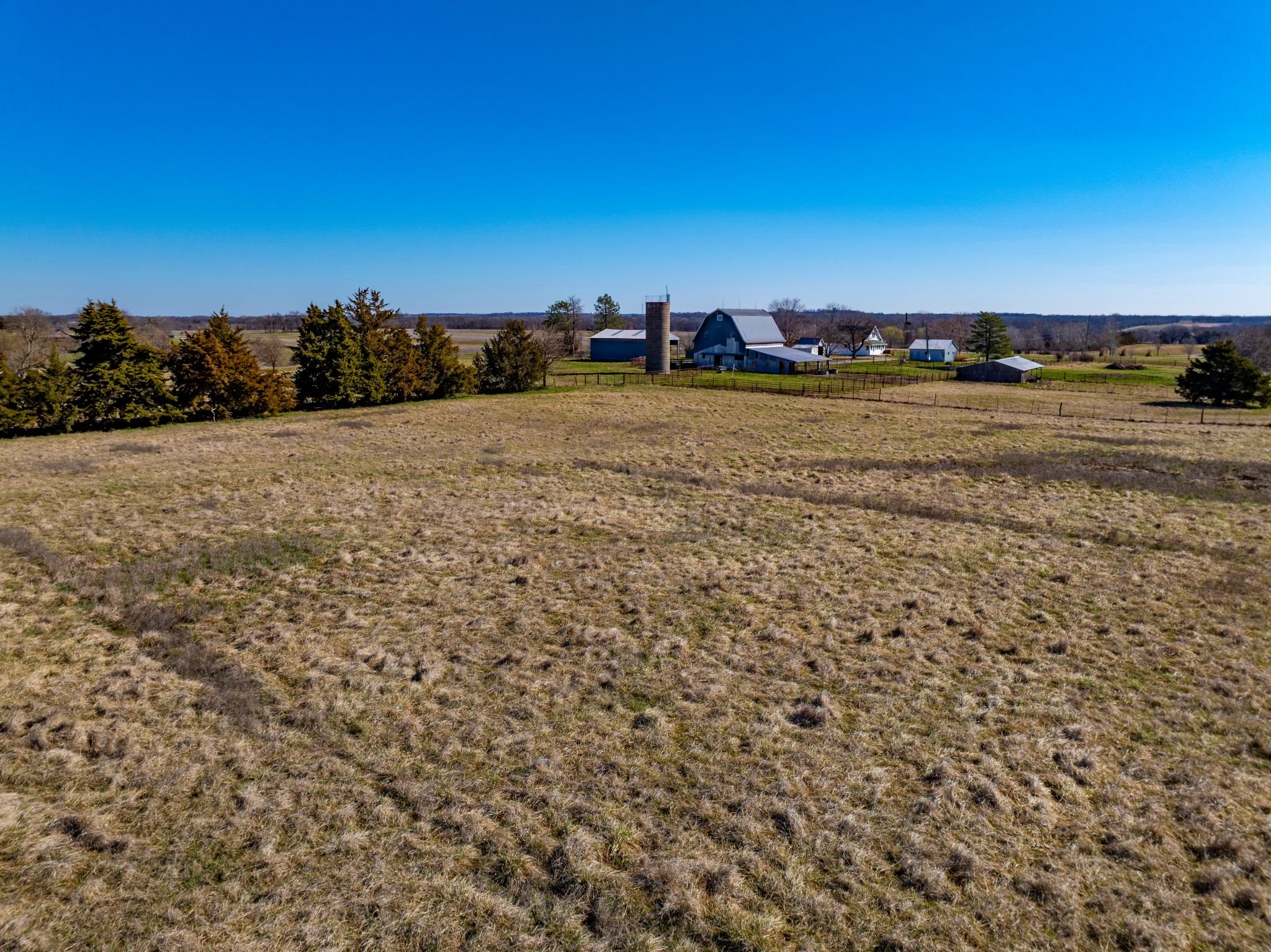 137 E 1400 Road