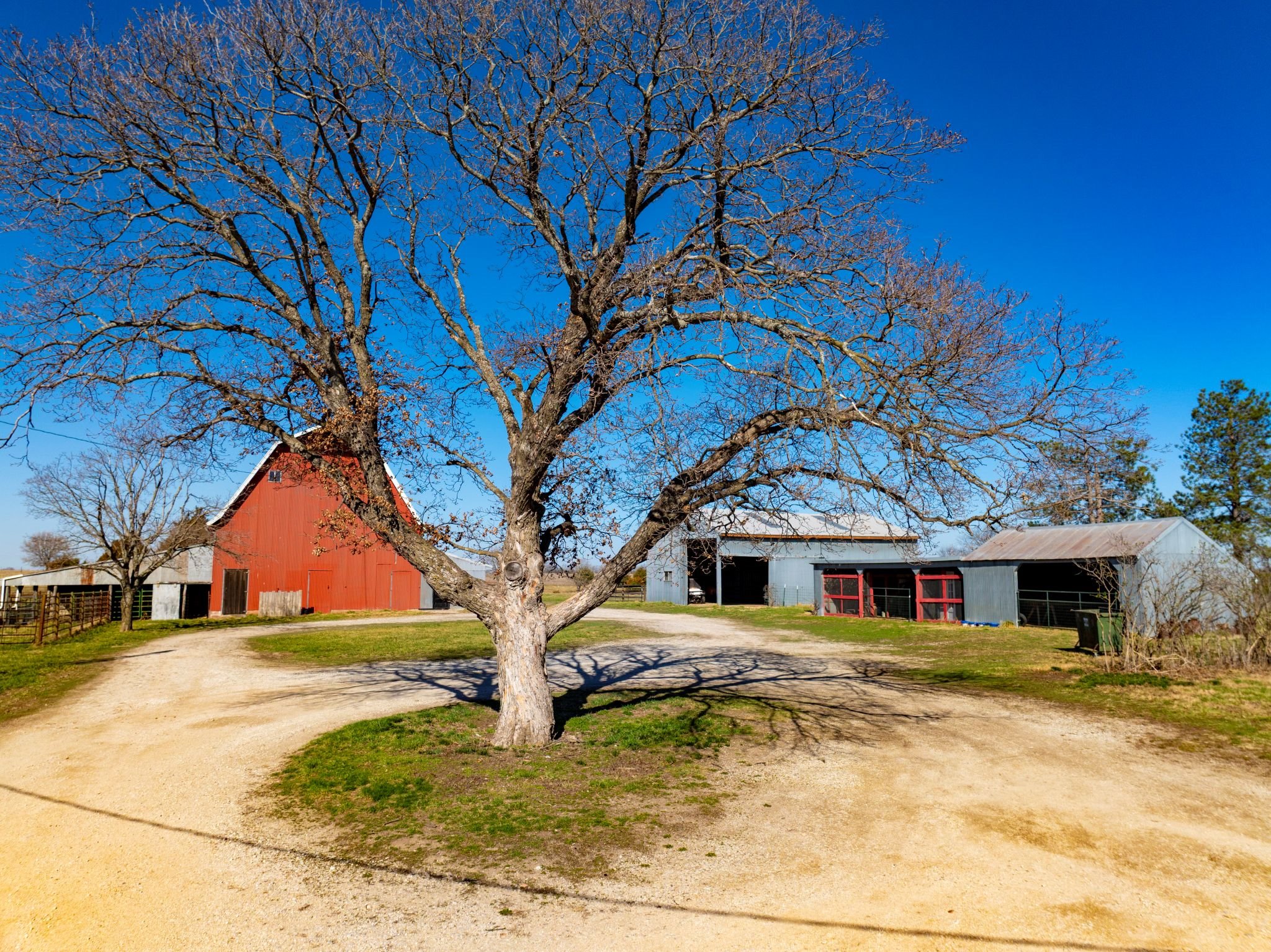 137 E 1400 Road