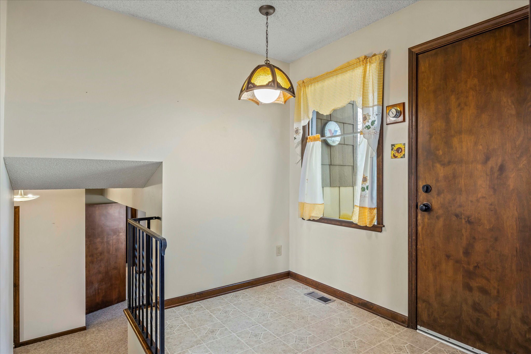 144 N 1150 Road