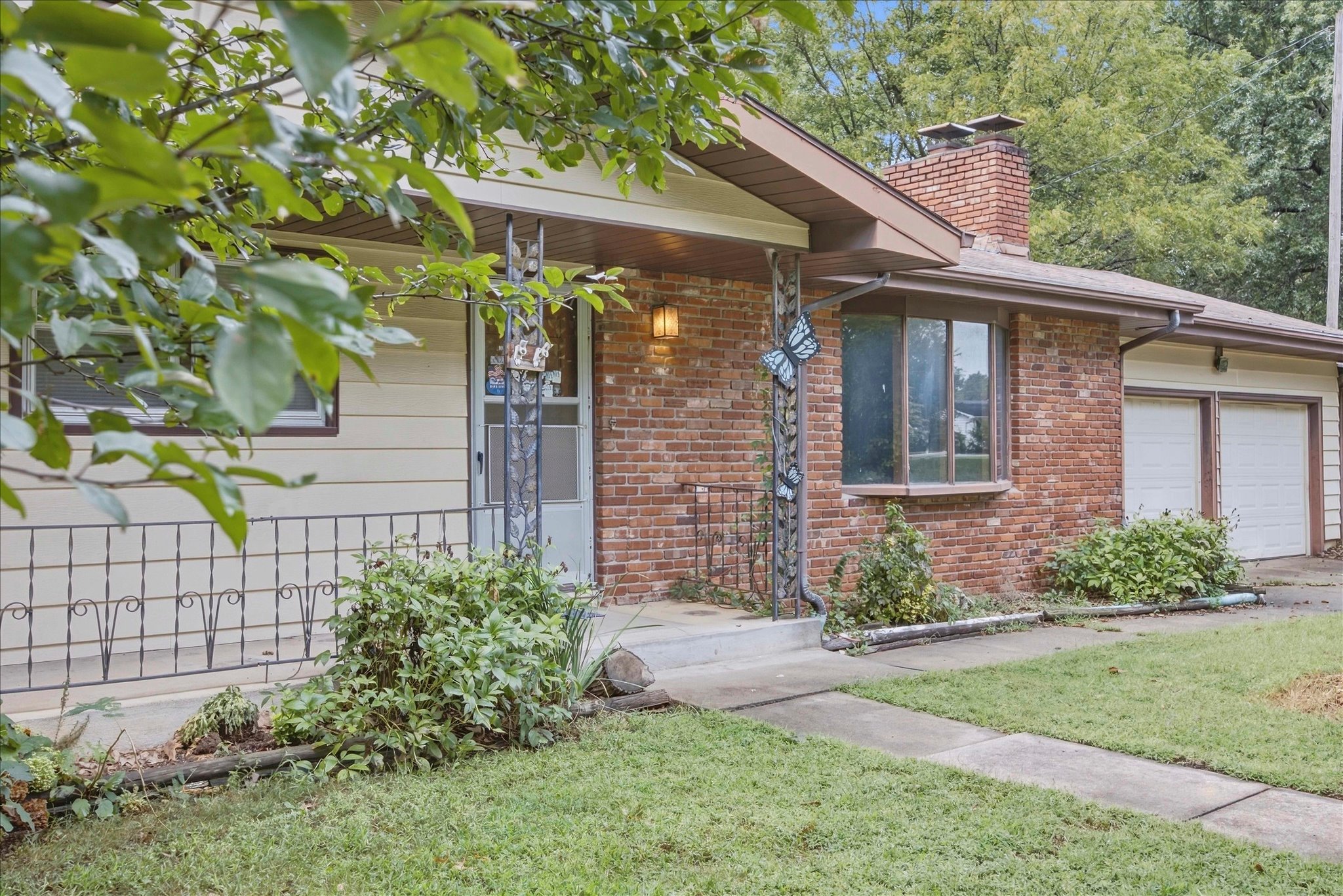 1411 Wagon Wheel Road