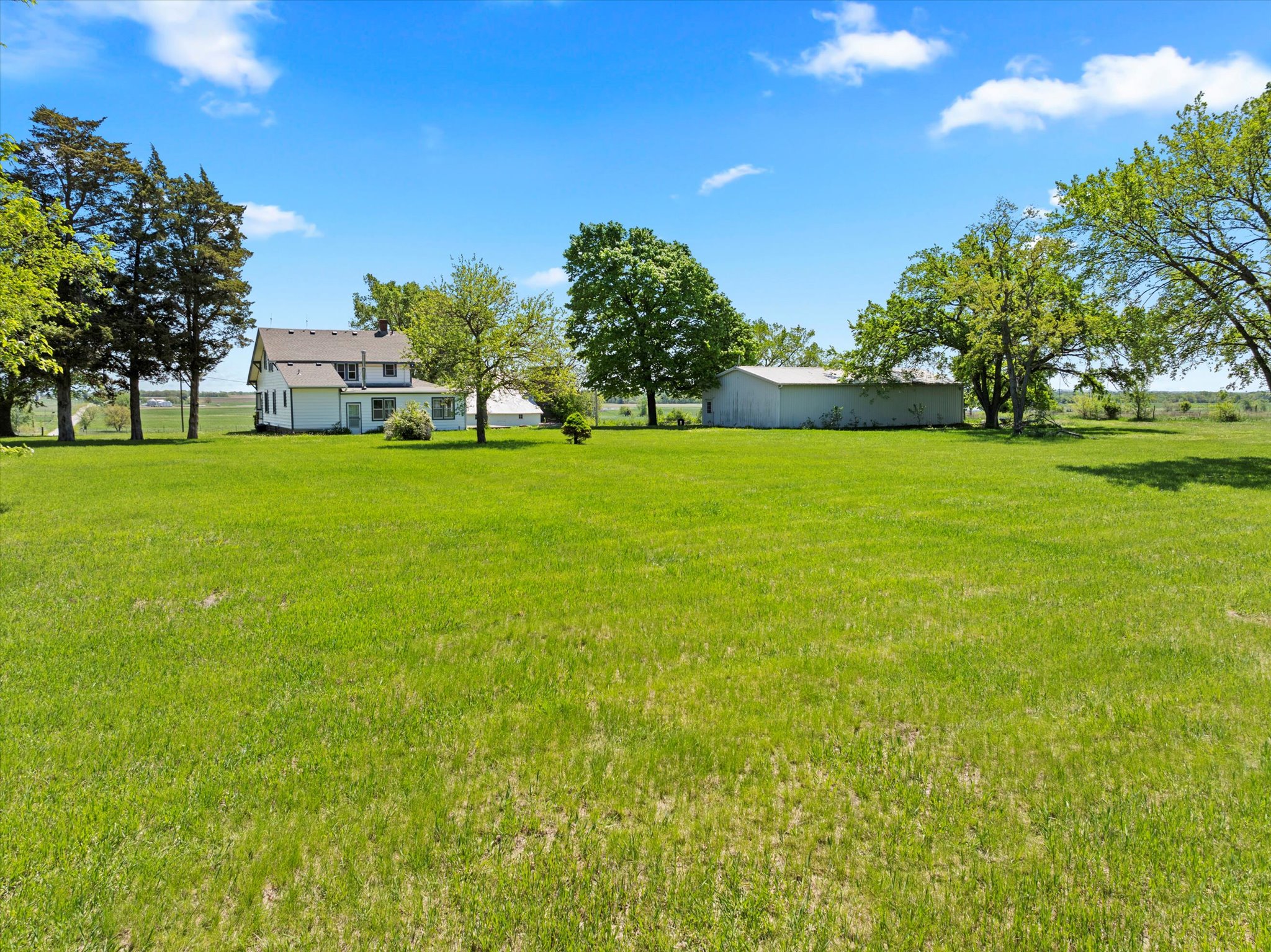 657 N 400 Road