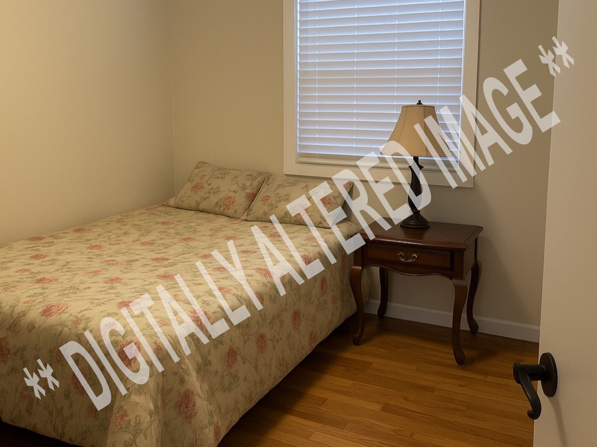 1633 W 20th Street