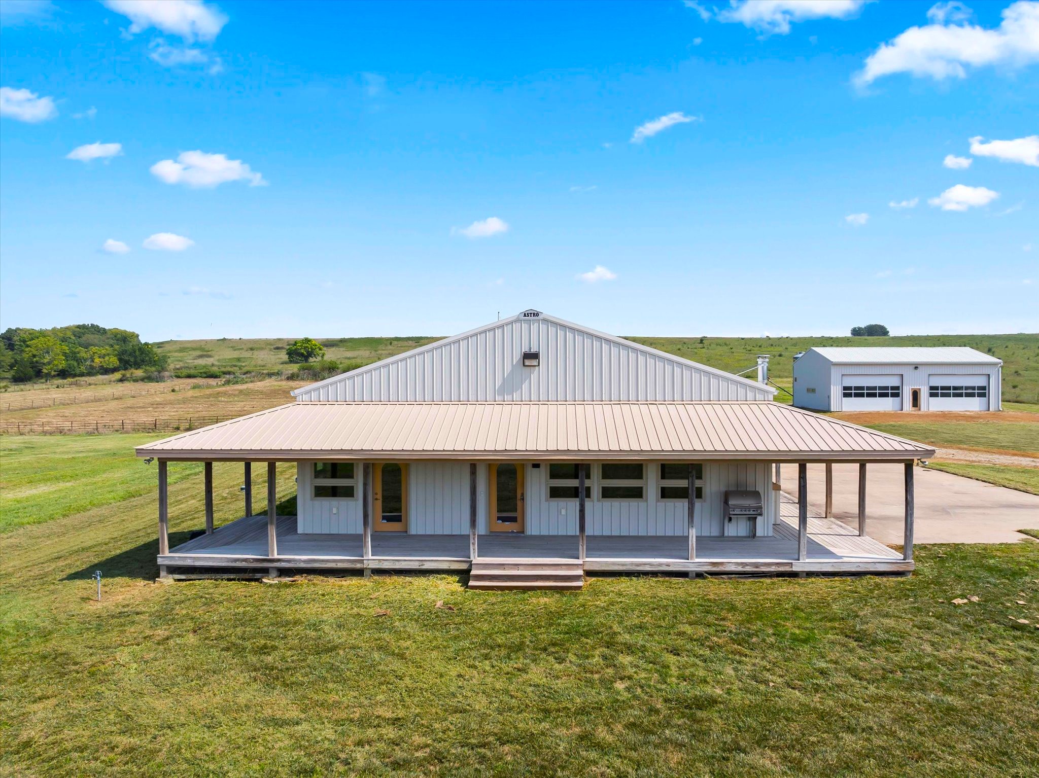 374 N 750 Road