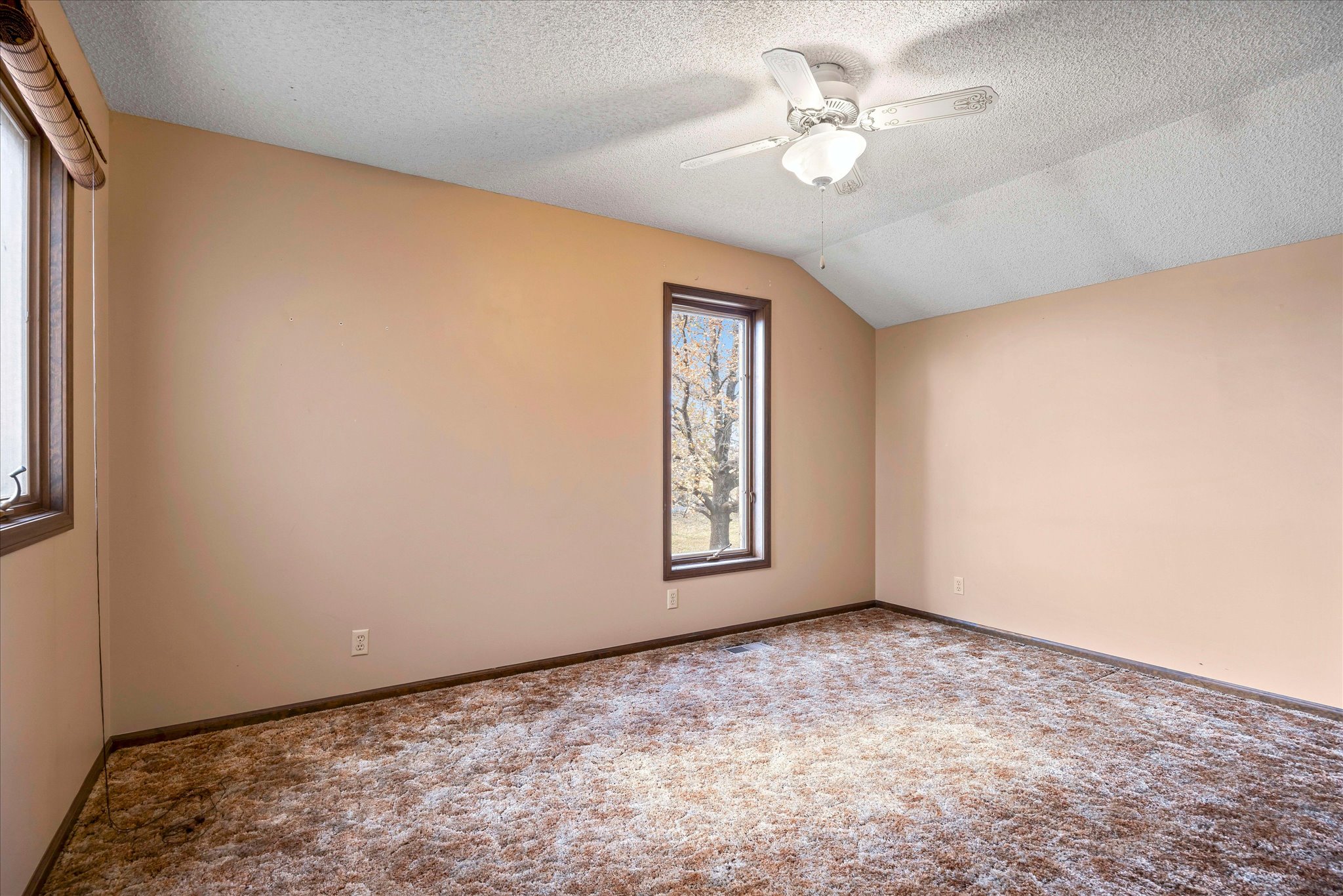 125 N 1150 Road