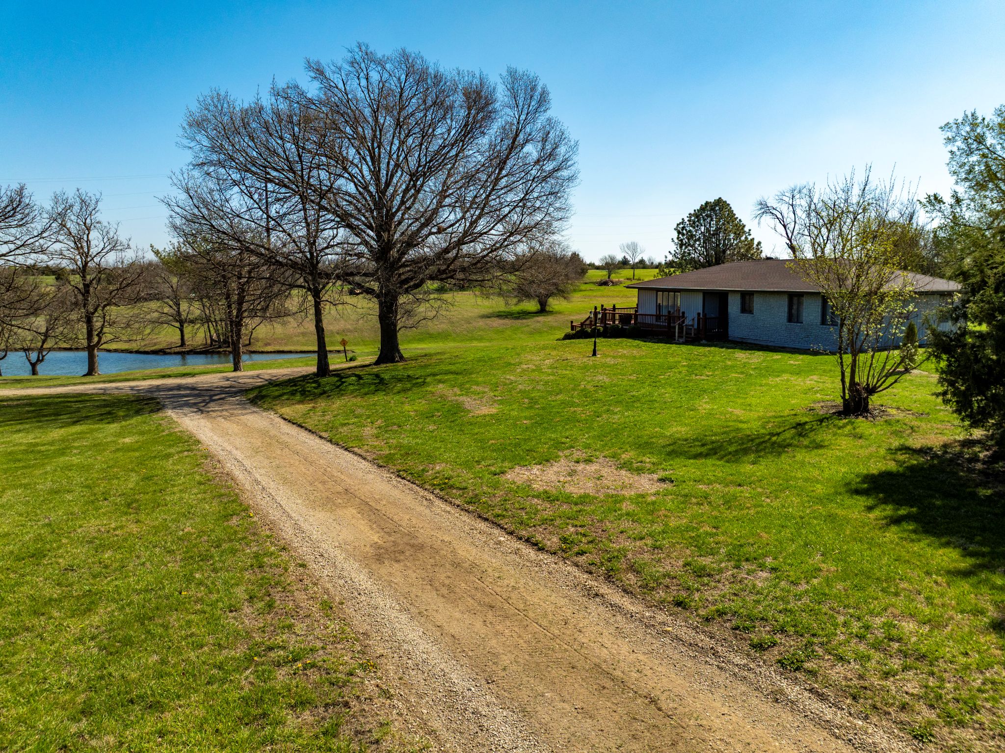 1628 E 400 Road