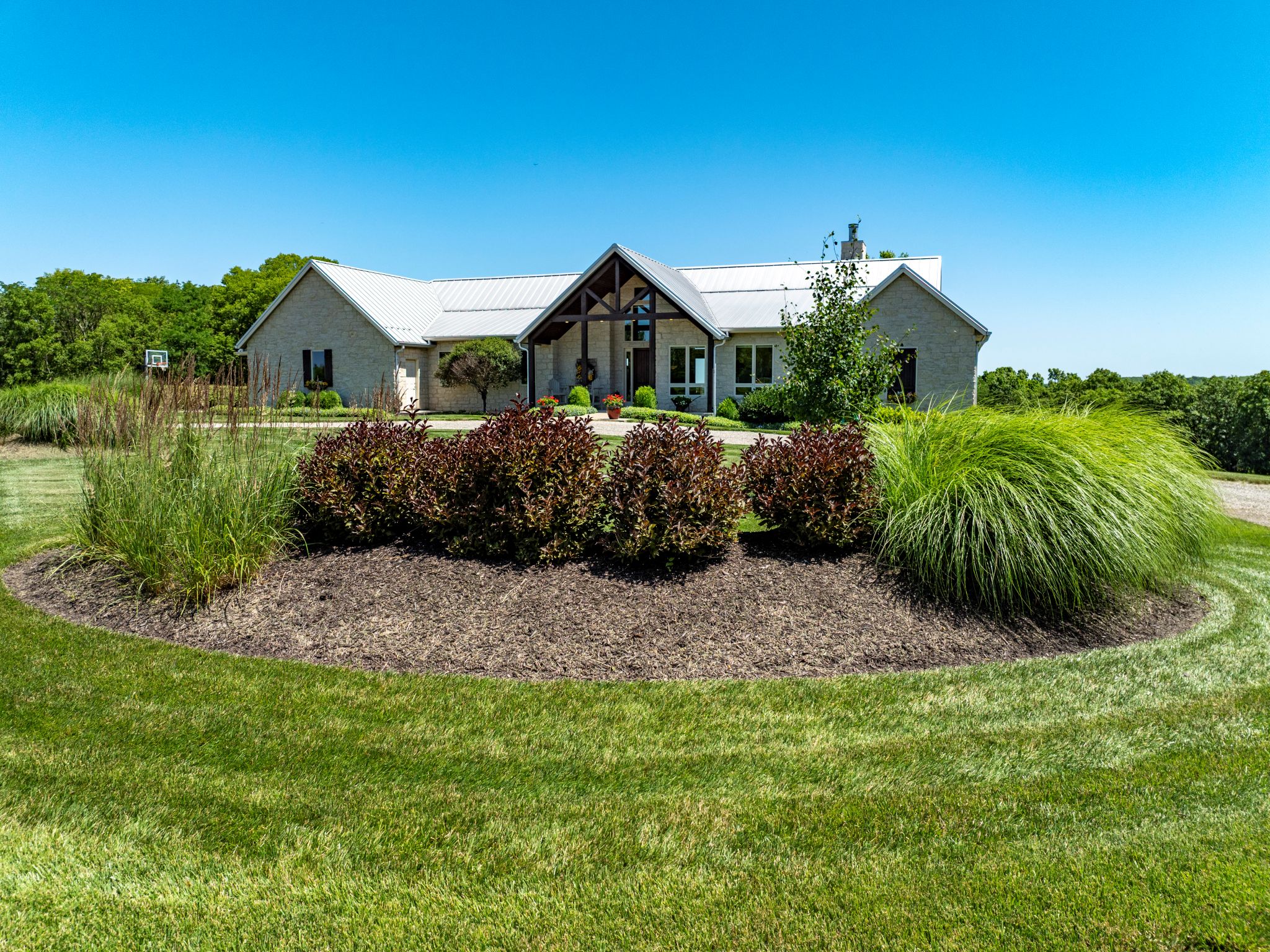 816 E 800 Road
