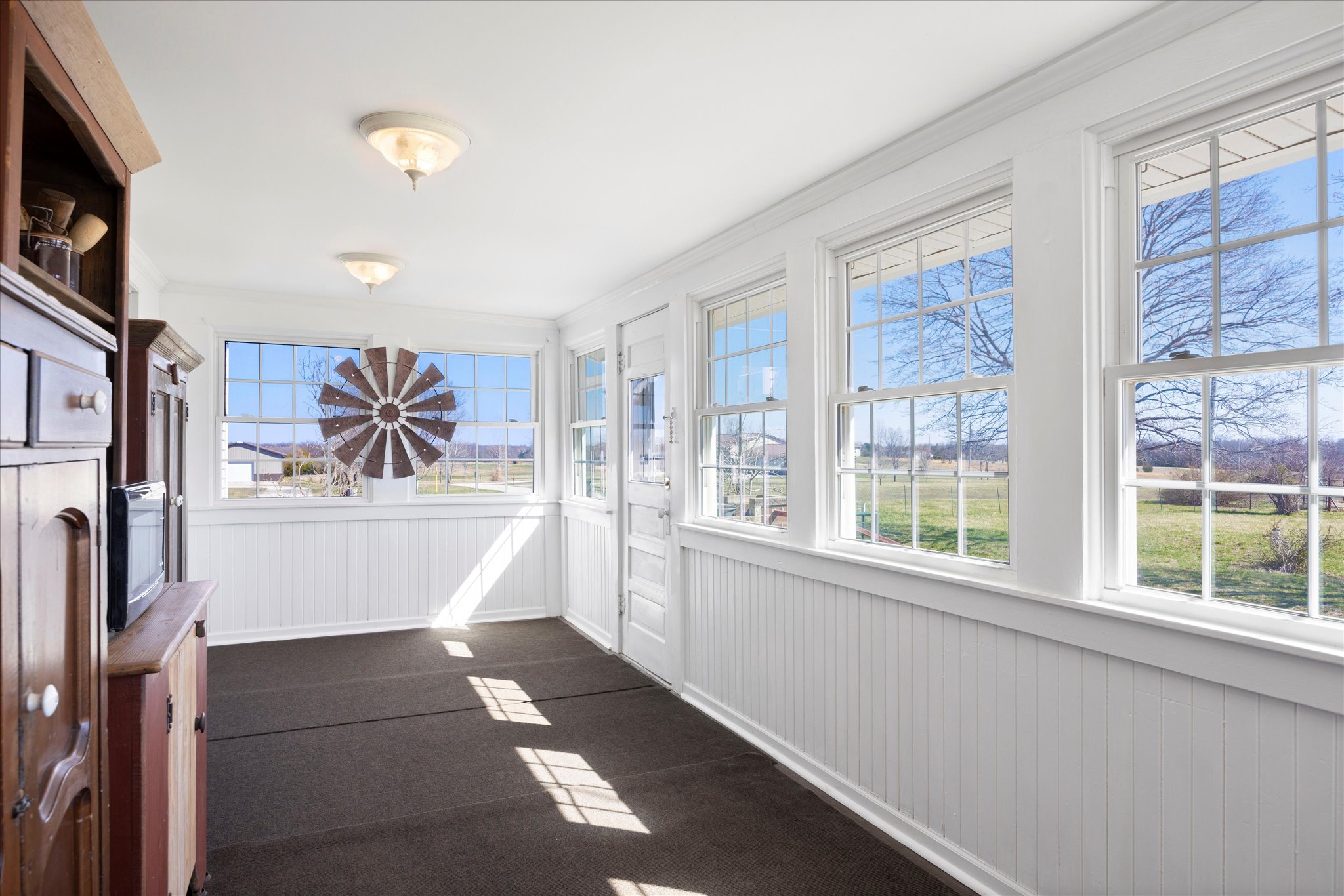 137 E 1400 Road