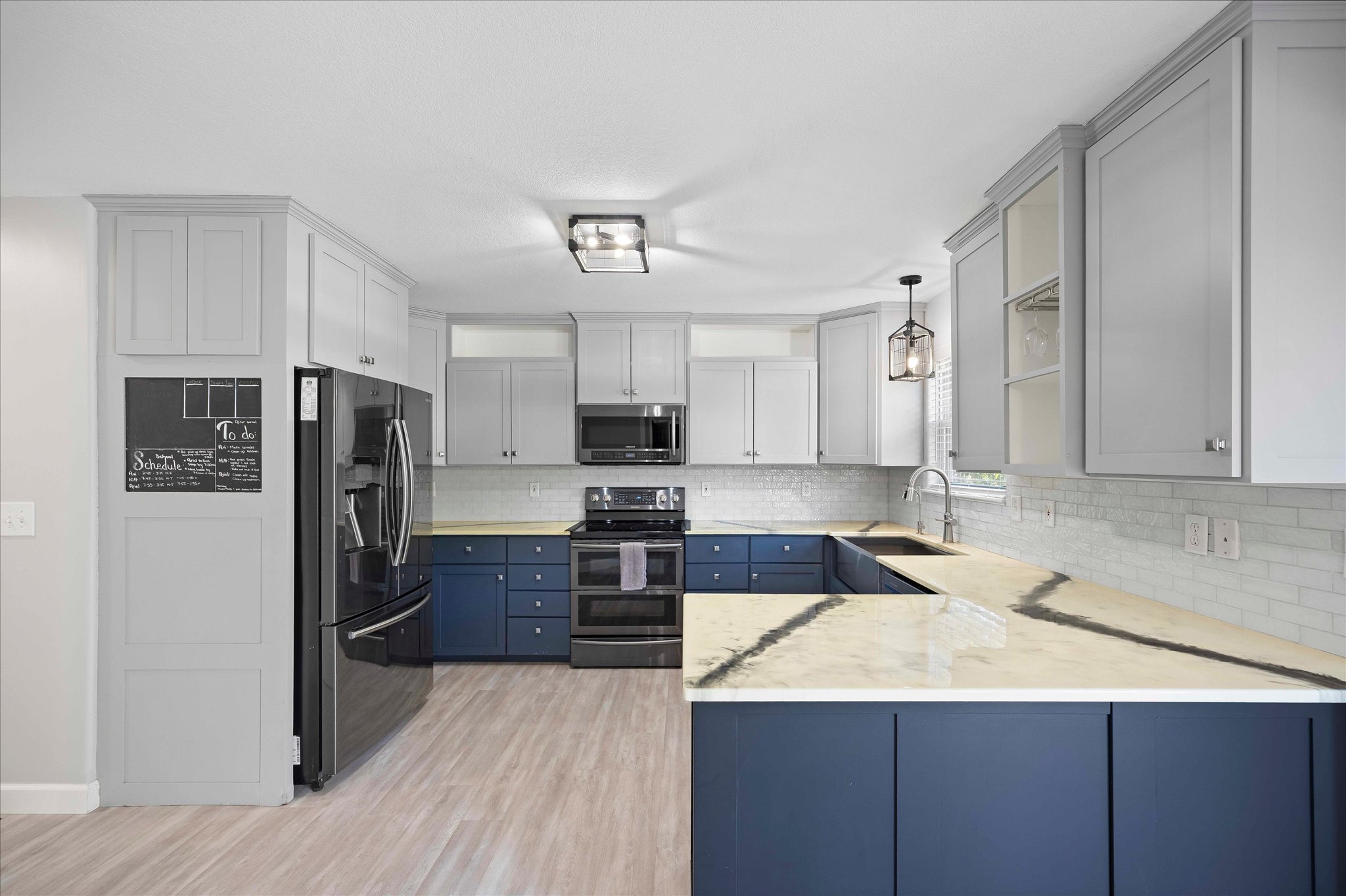 1310 Pin Oak Circle