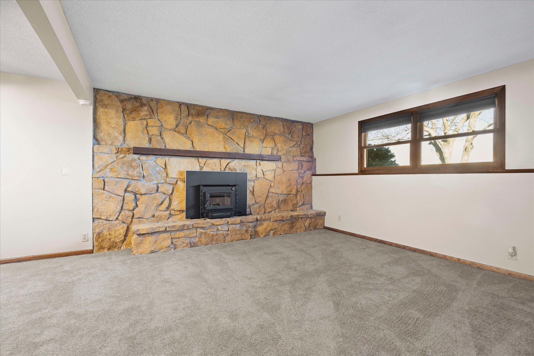 6880 SE U.S. 40 Hwy