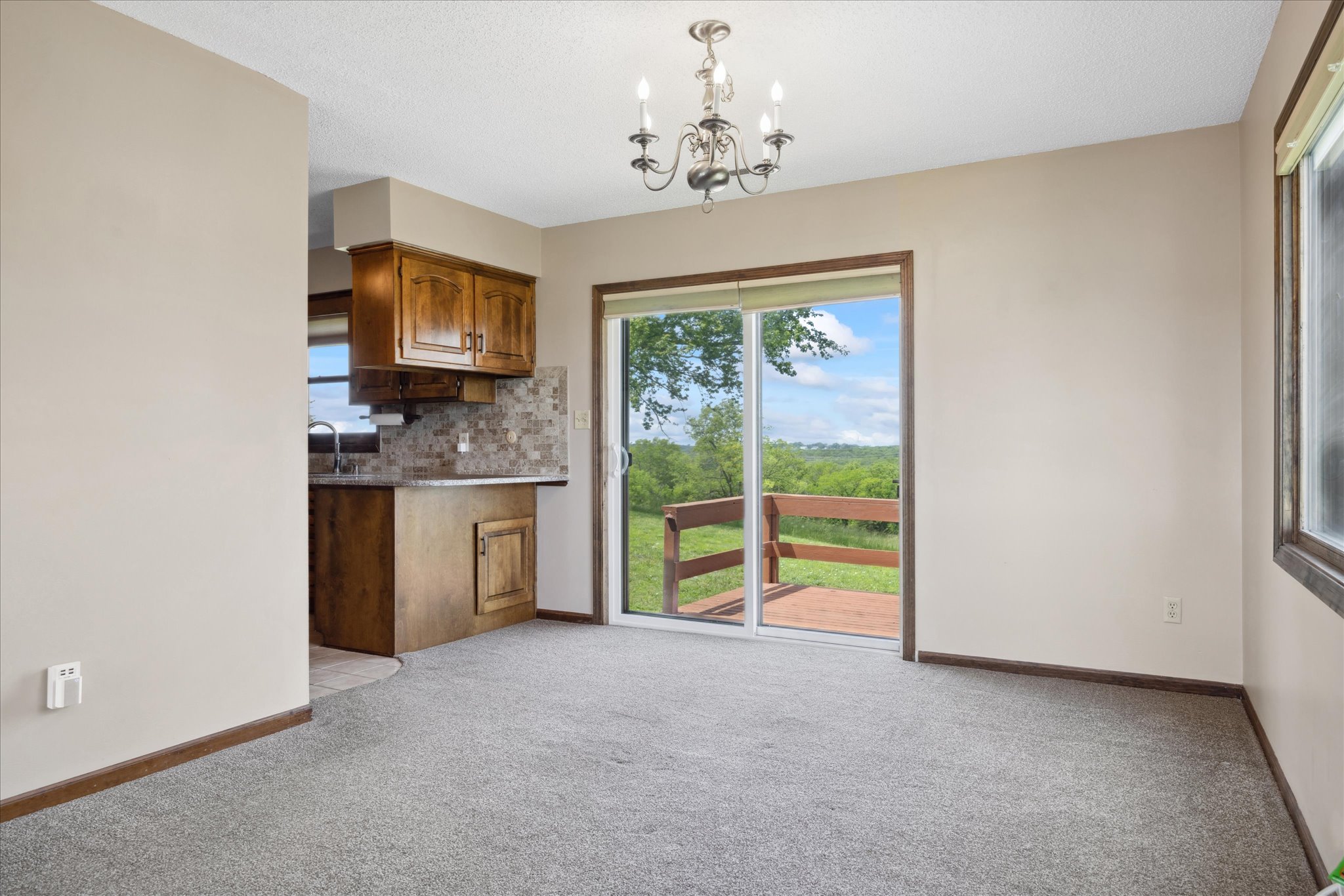 6880 SE U.S. 40 Hwy