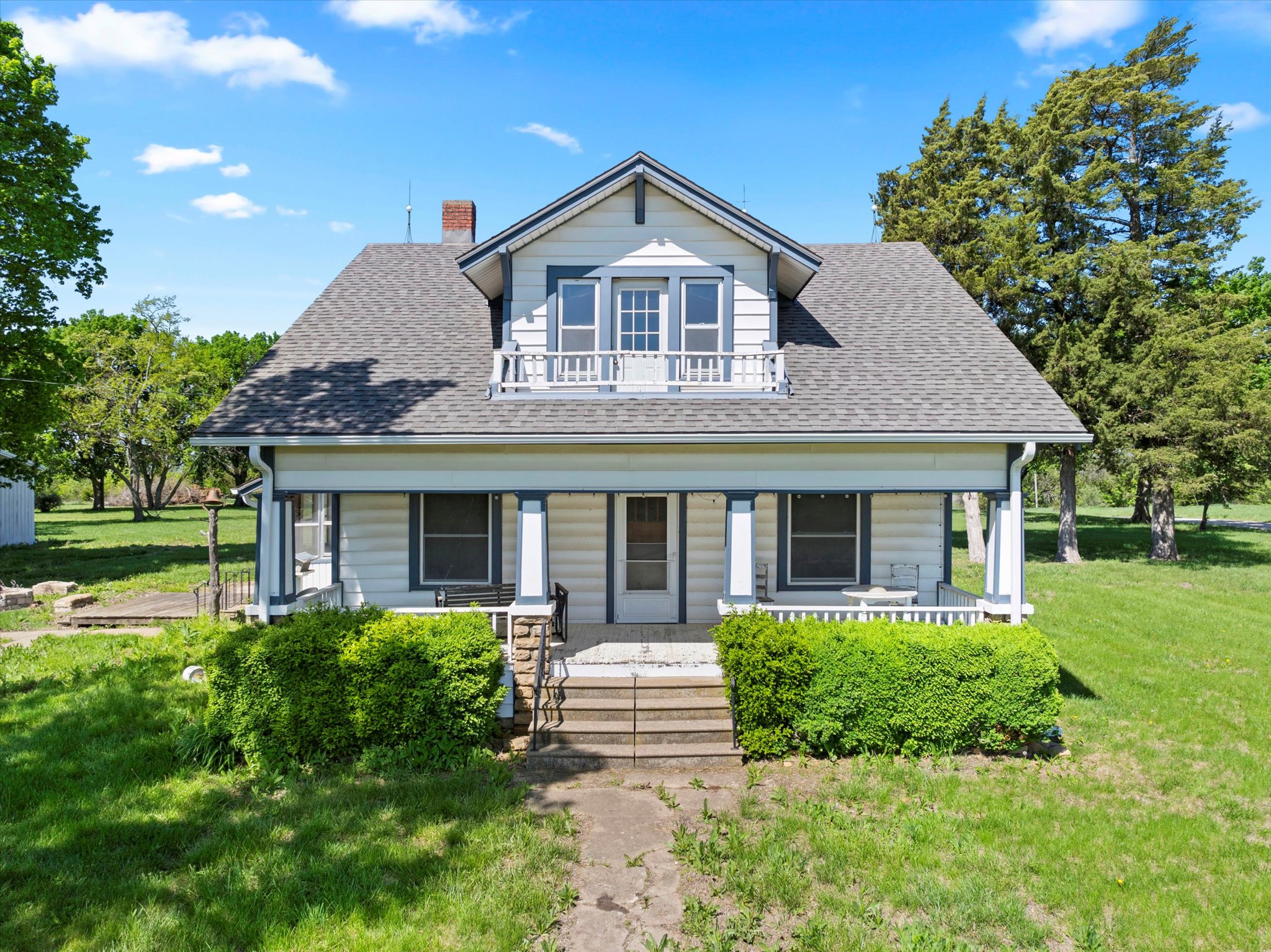 657 N 400 Road