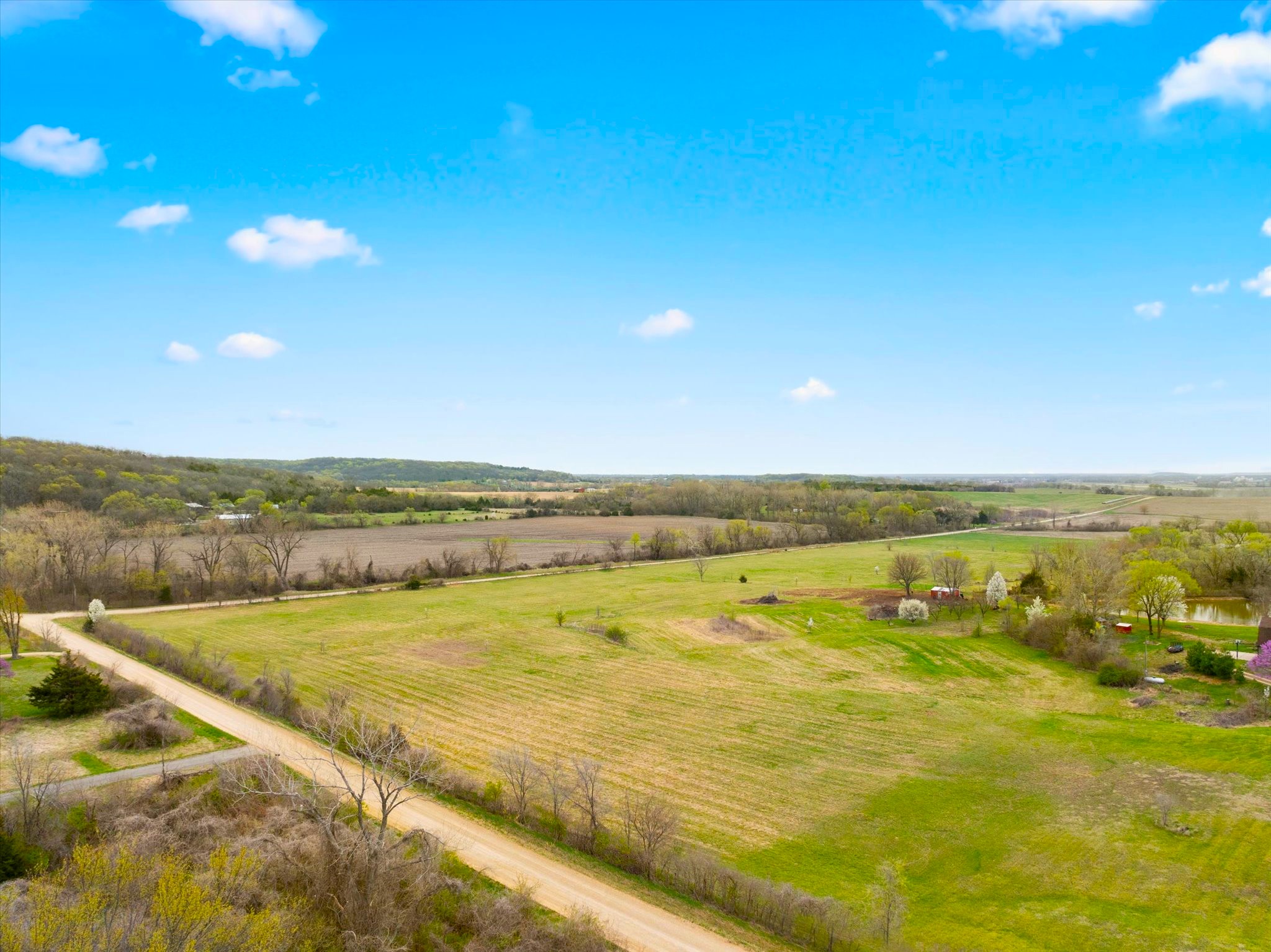 1495 N 2100 Road