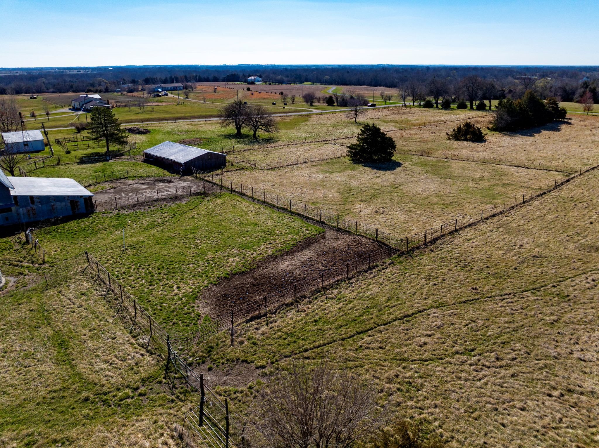 137 E 1400 Road