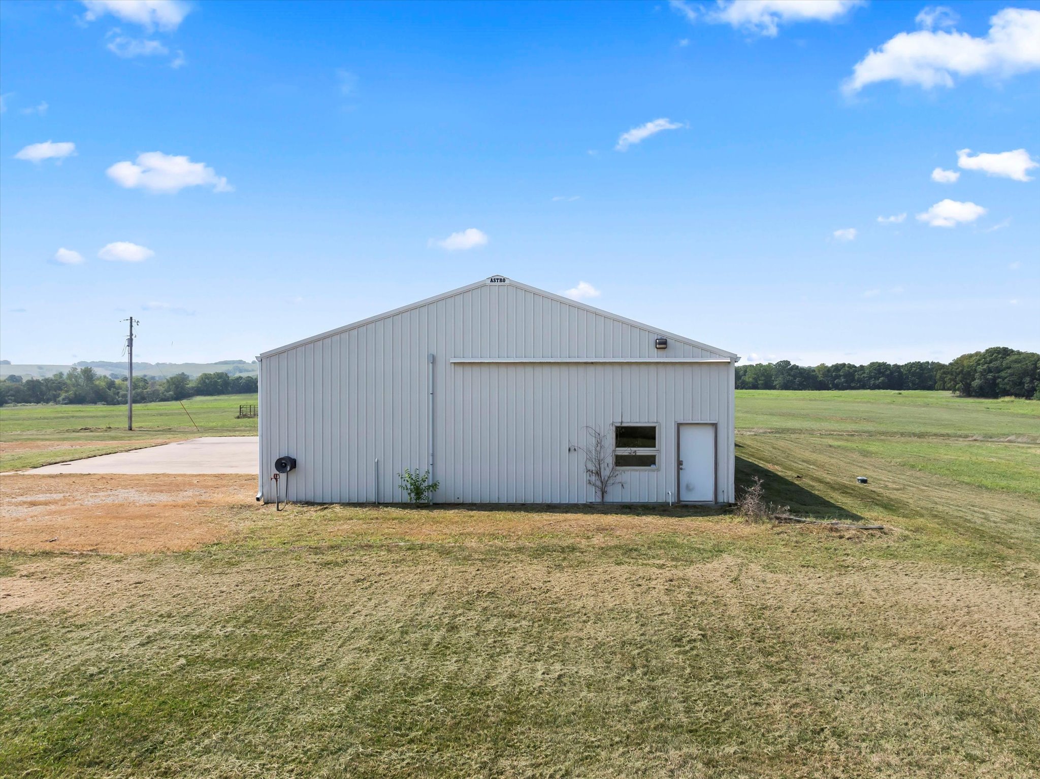 374 N 750 Road