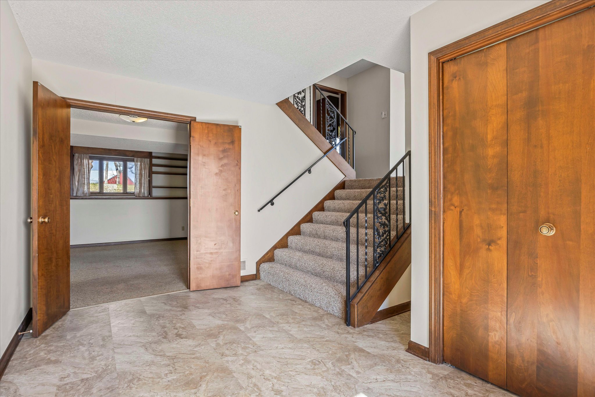 144 N 1150 Road