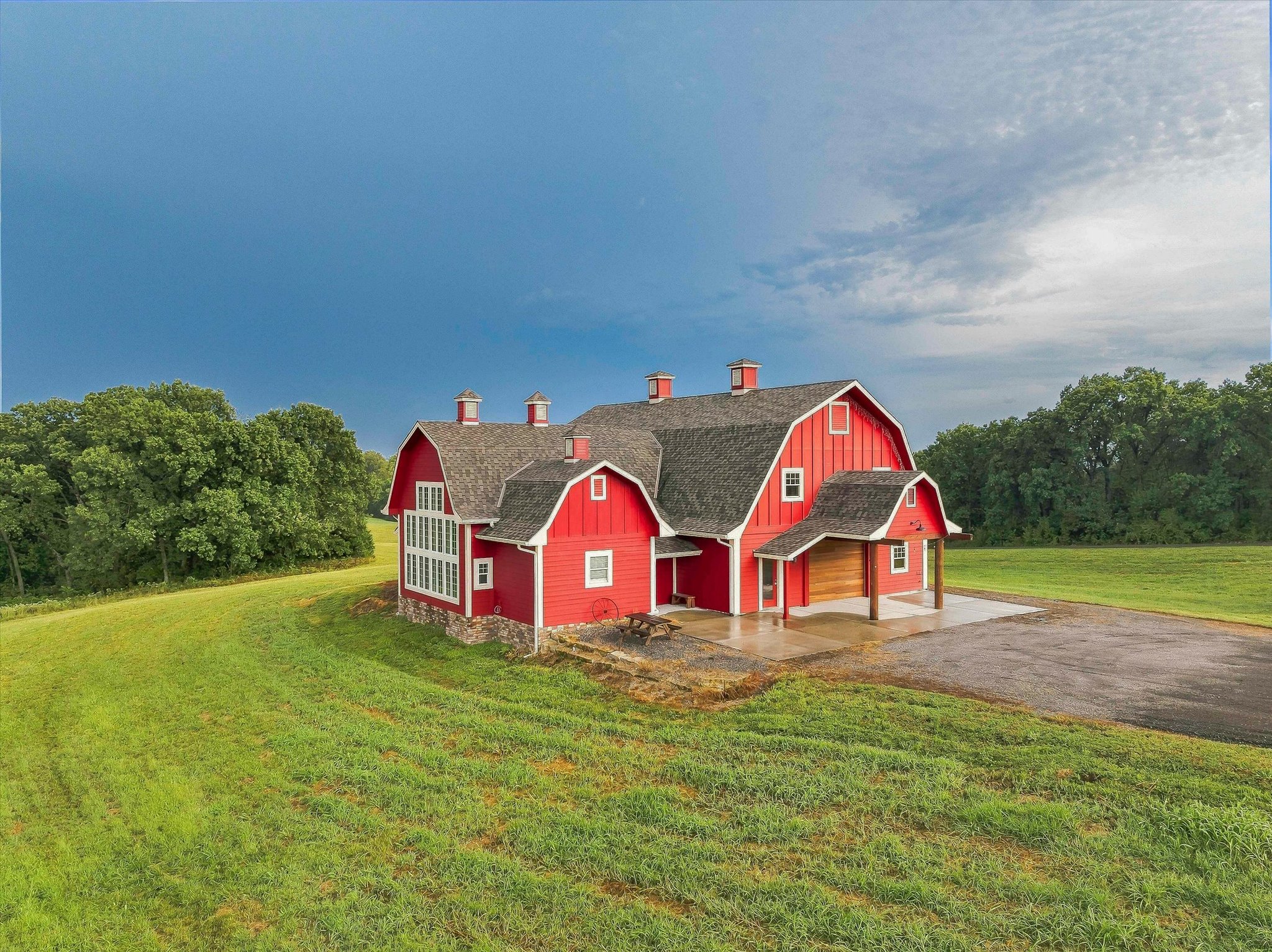 17688 Golden Road