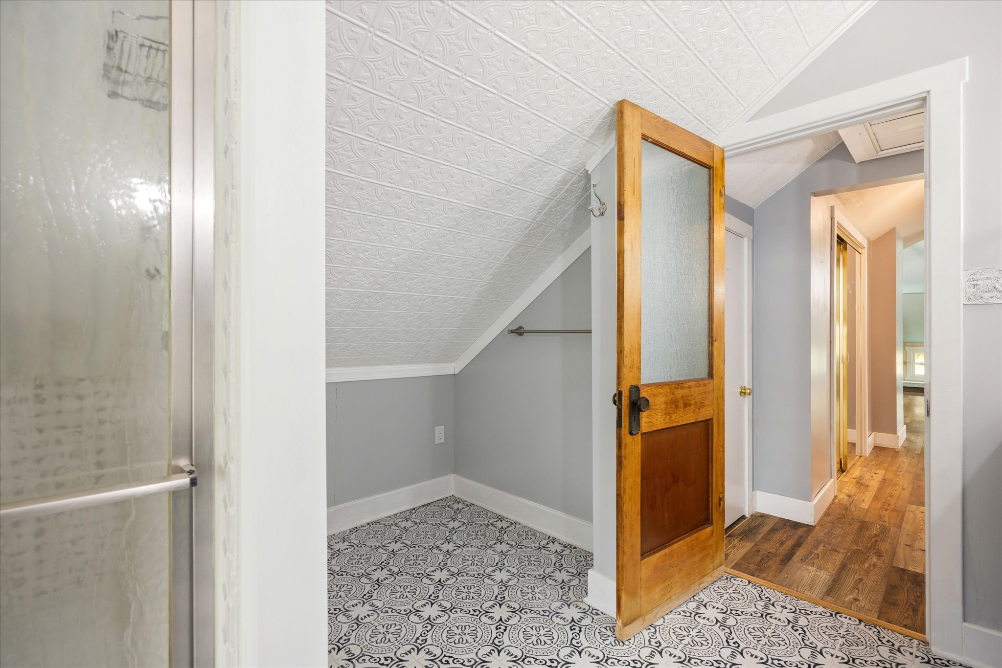 2333 SE Tecumseh Rd