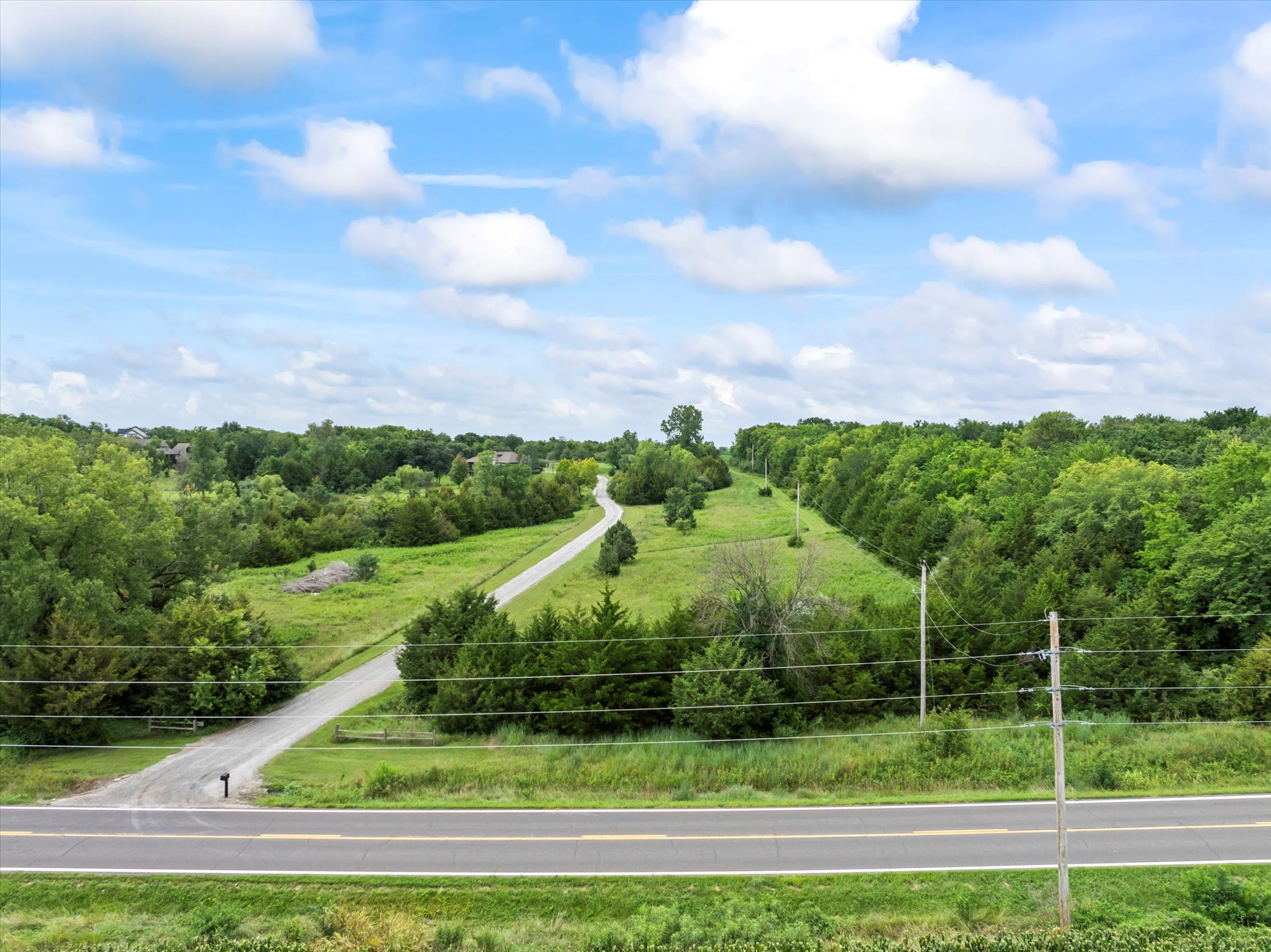 2031a N 1000 Road