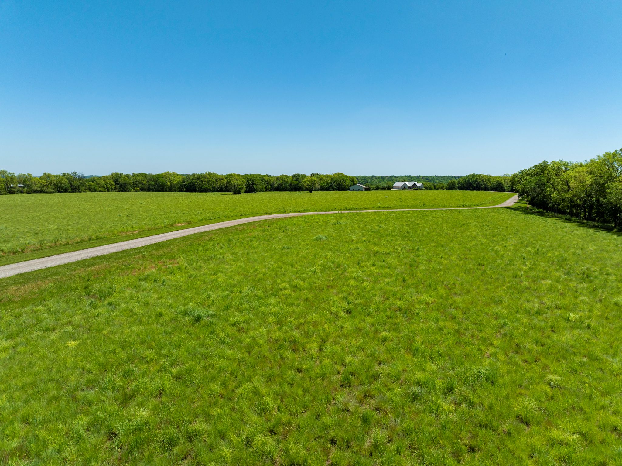 816 E 800 Road