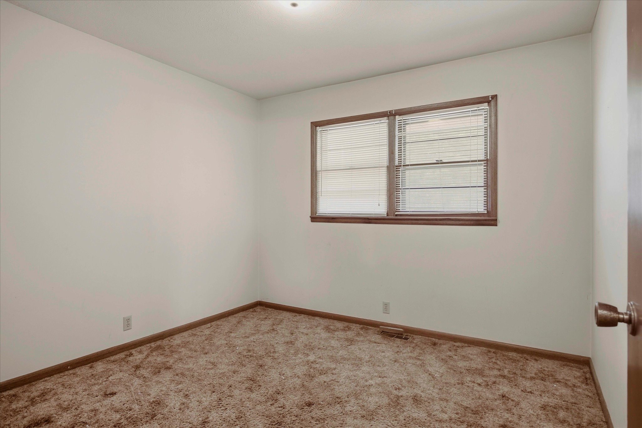 1411 Wagon Wheel Road
