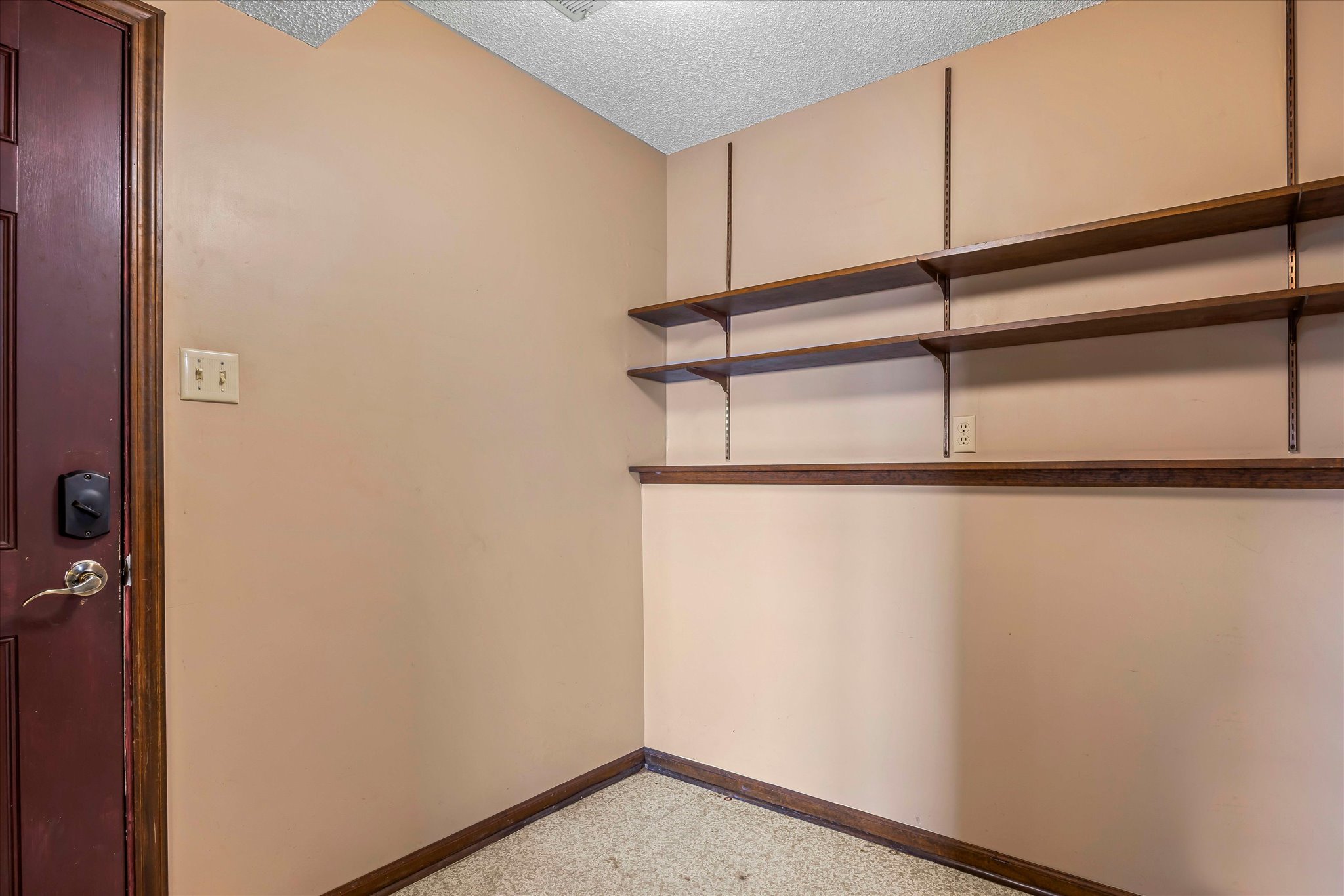 144 N 1150 Road