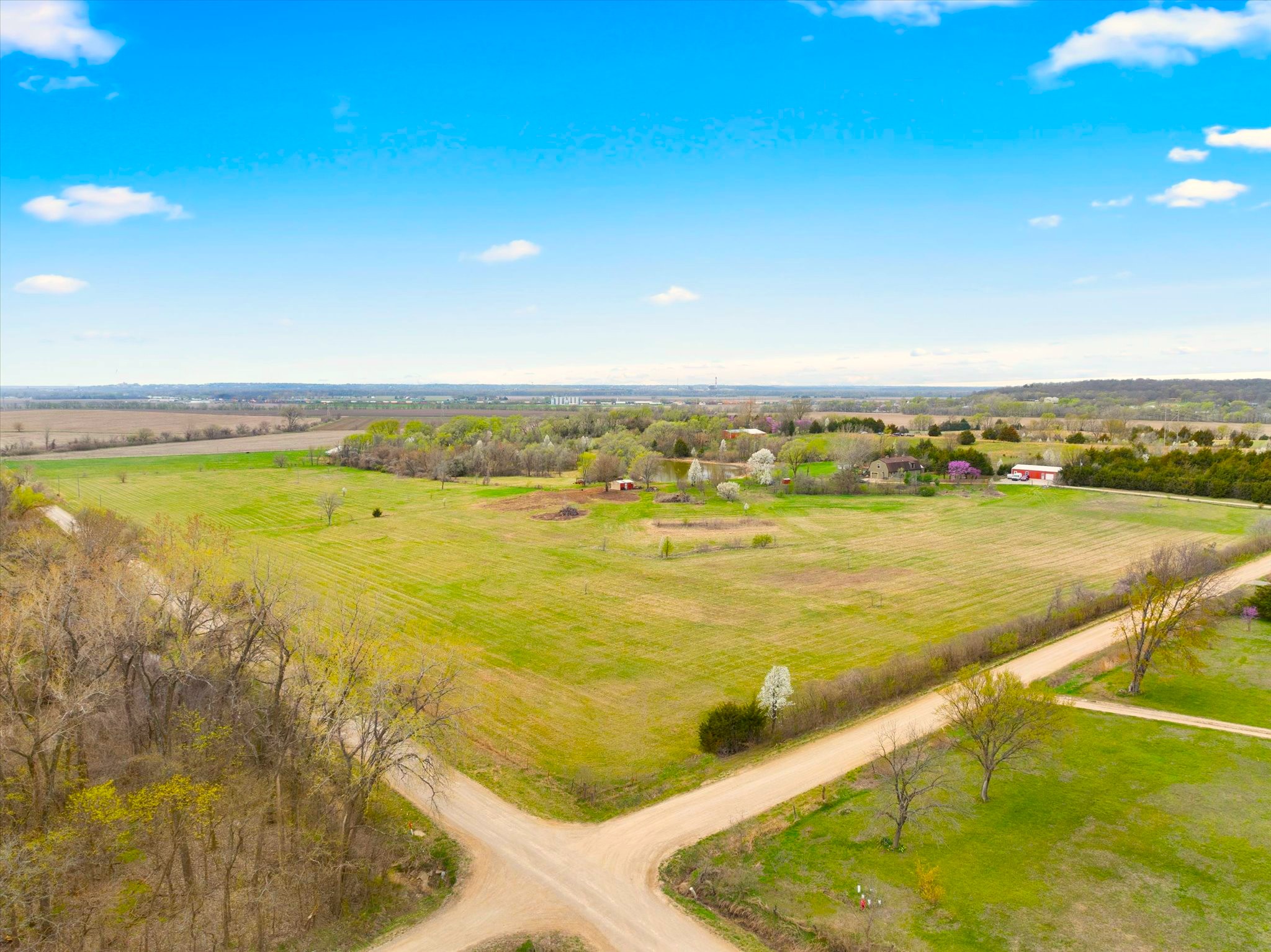 1495 N 2100 Road