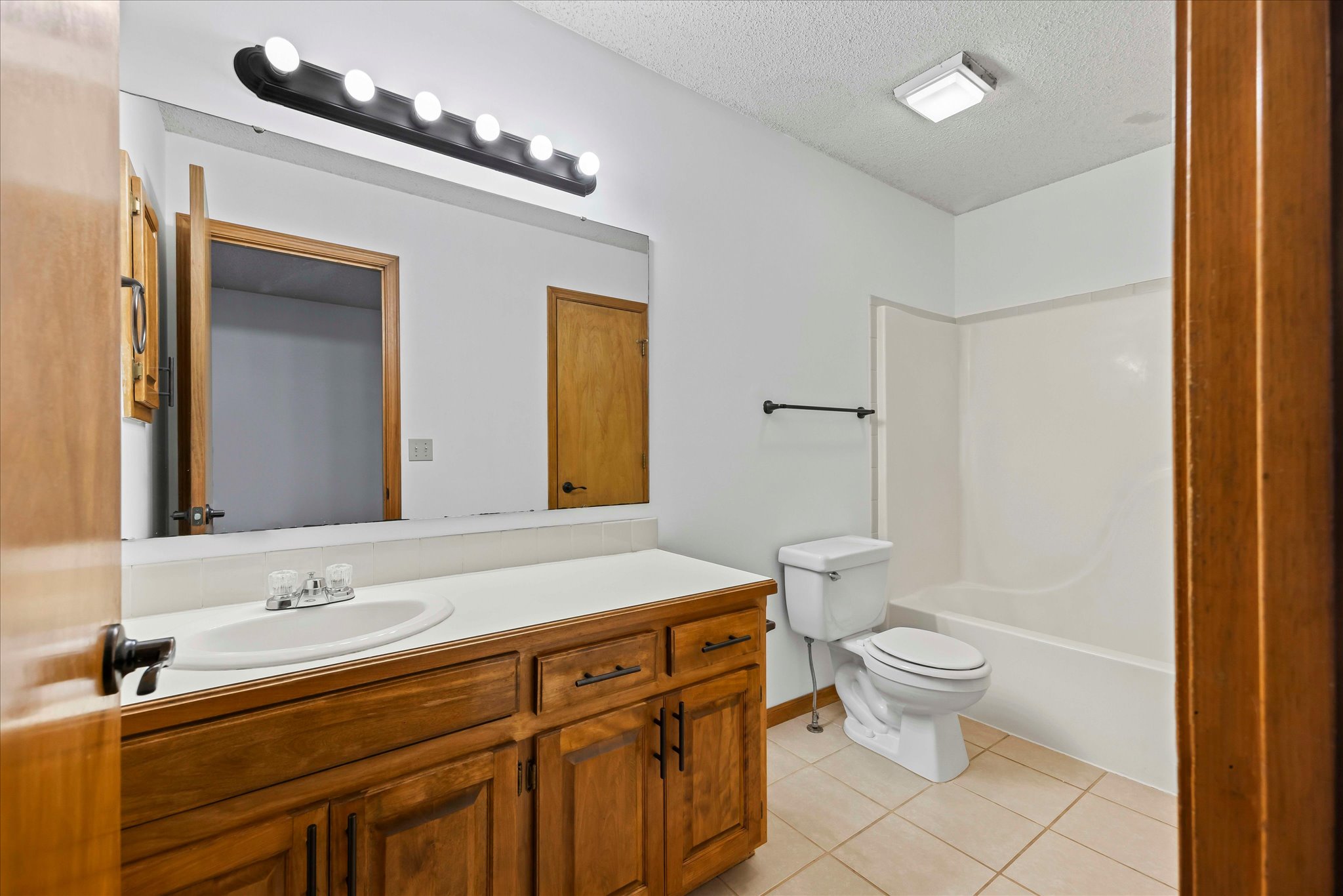 1418 Brighton Circle, Units A-D