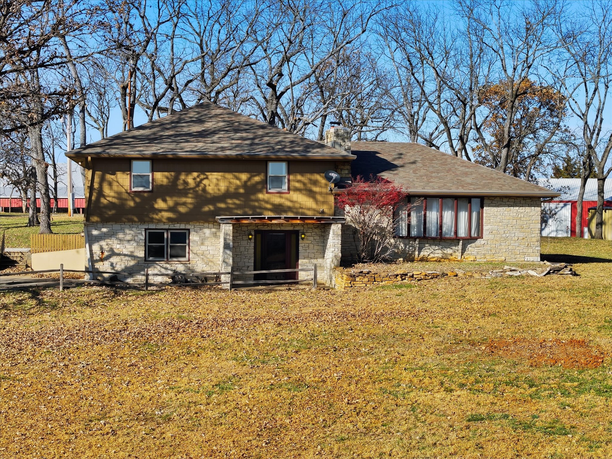 144 N 1150 Road
