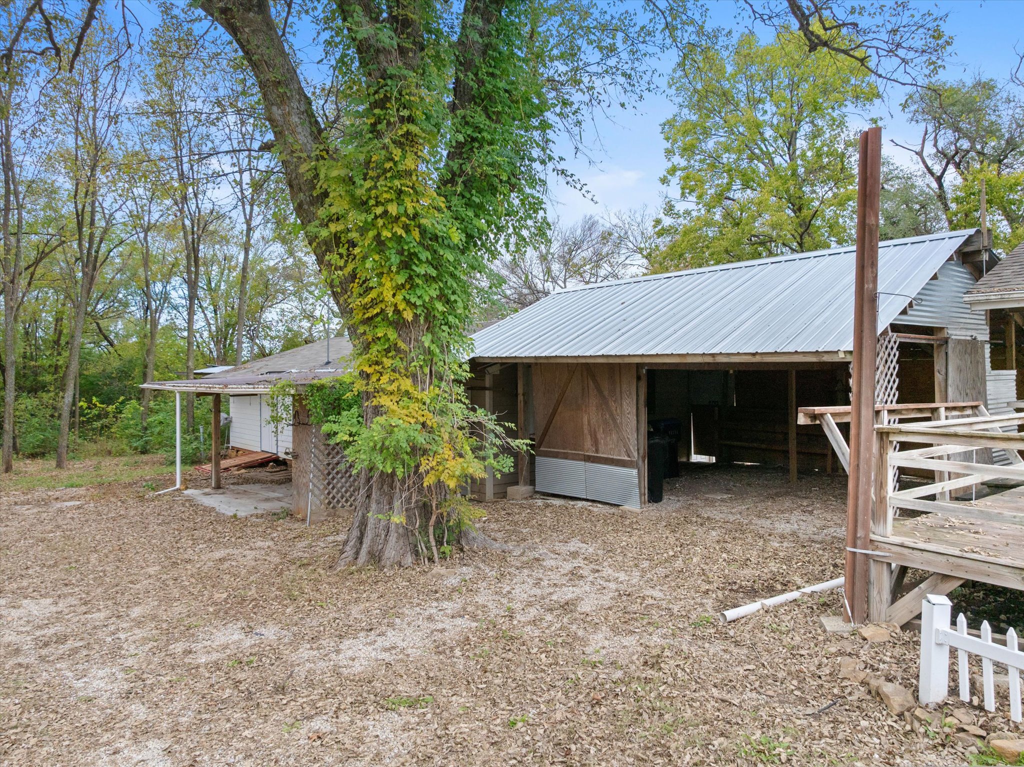 2333 SE Tecumseh Rd
