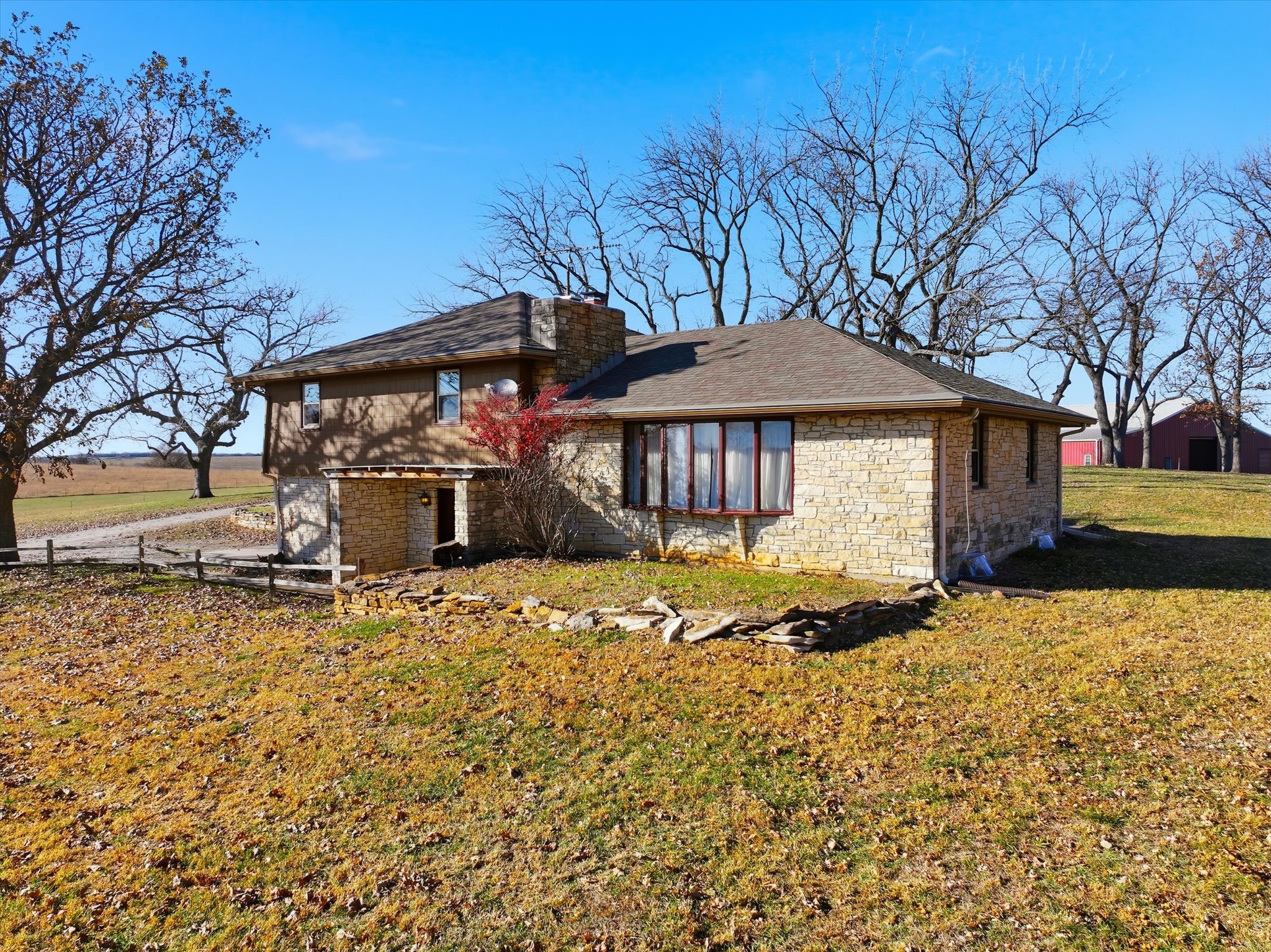 144 N 1150 Road