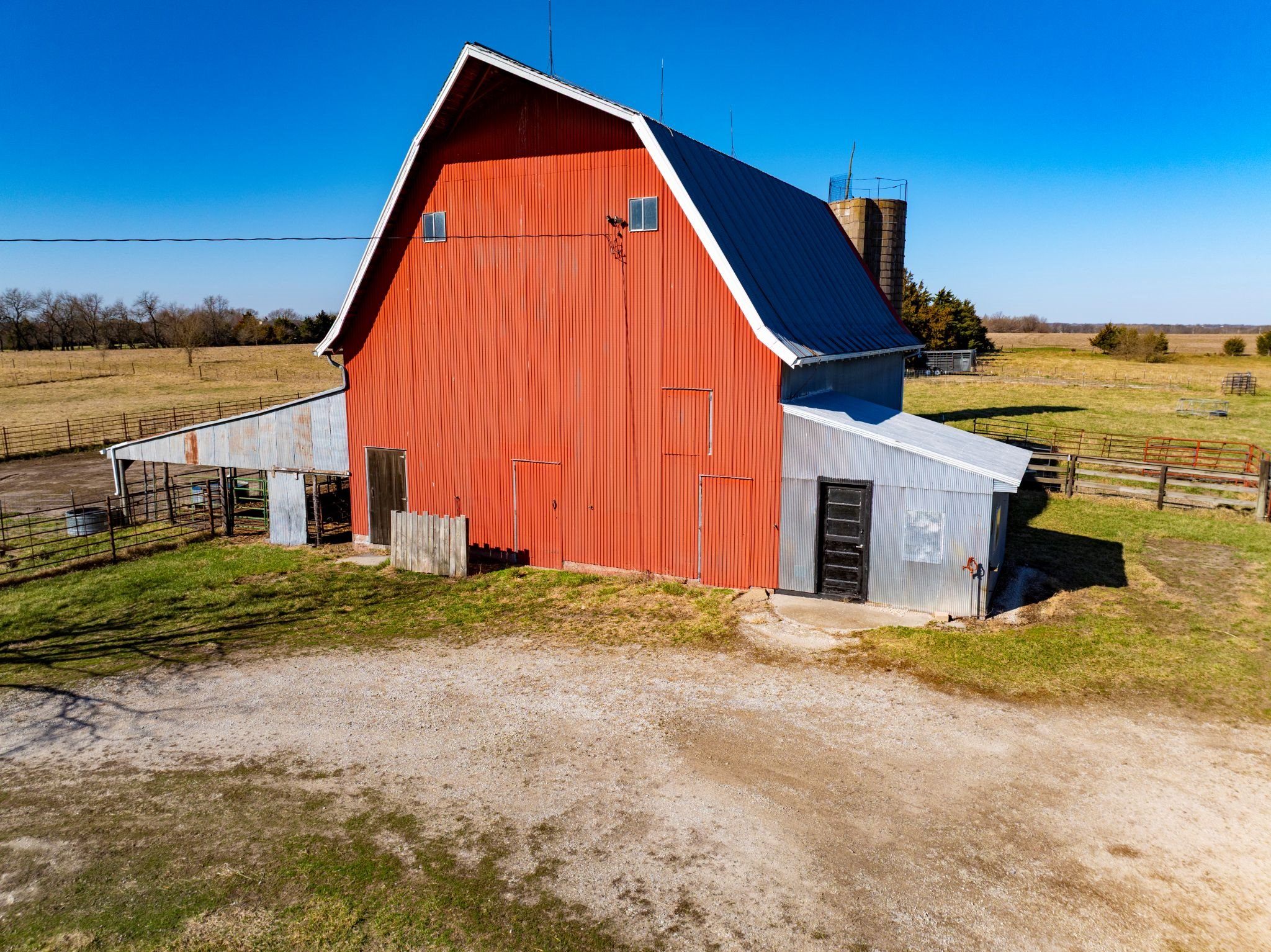 137 E 1400 Road