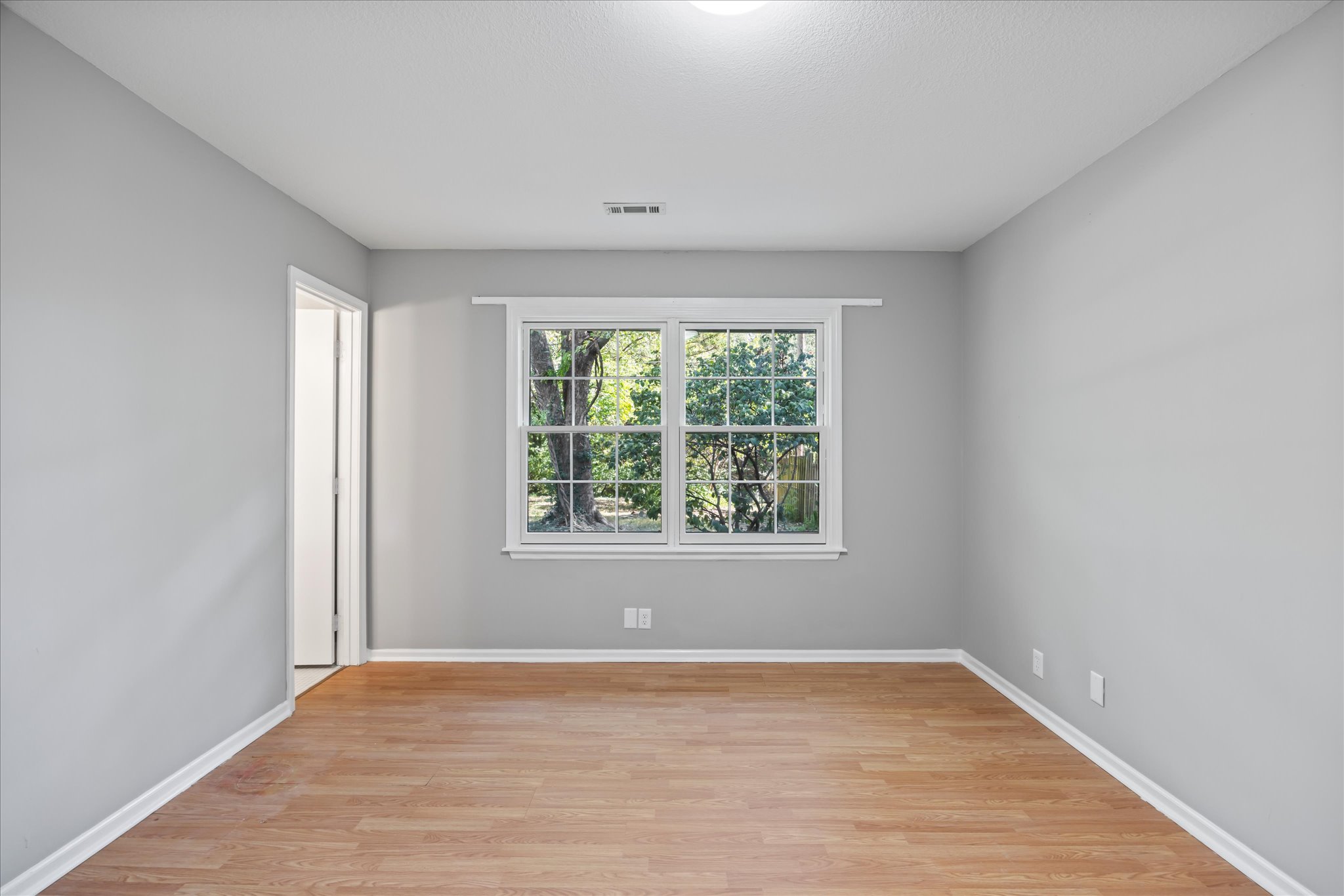 2818 Belle Haven Dr