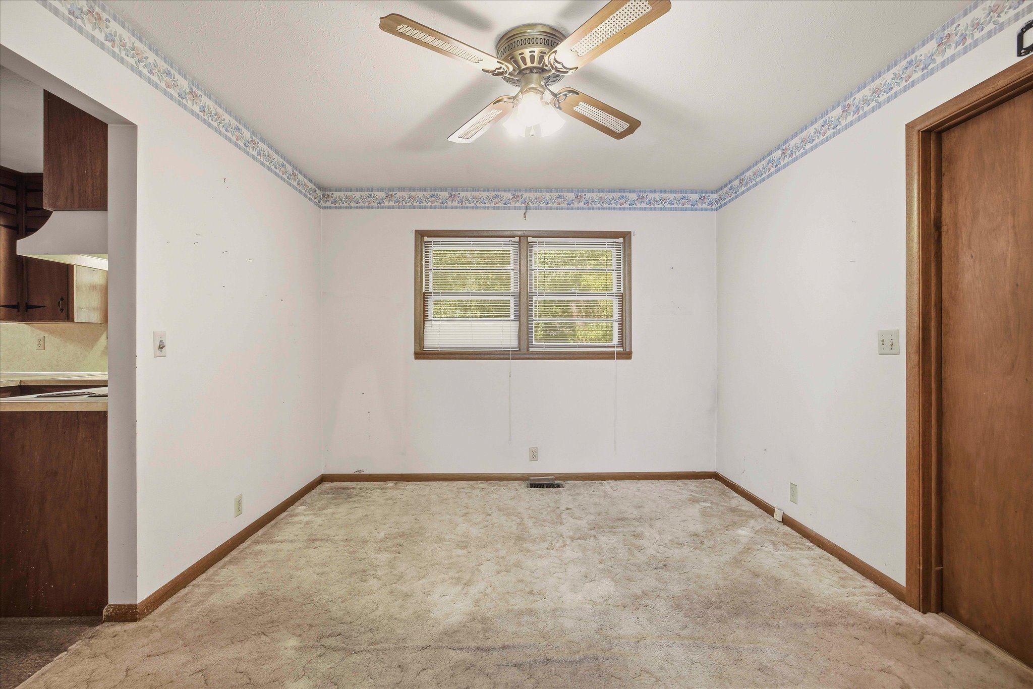 1411 Wagon Wheel Road