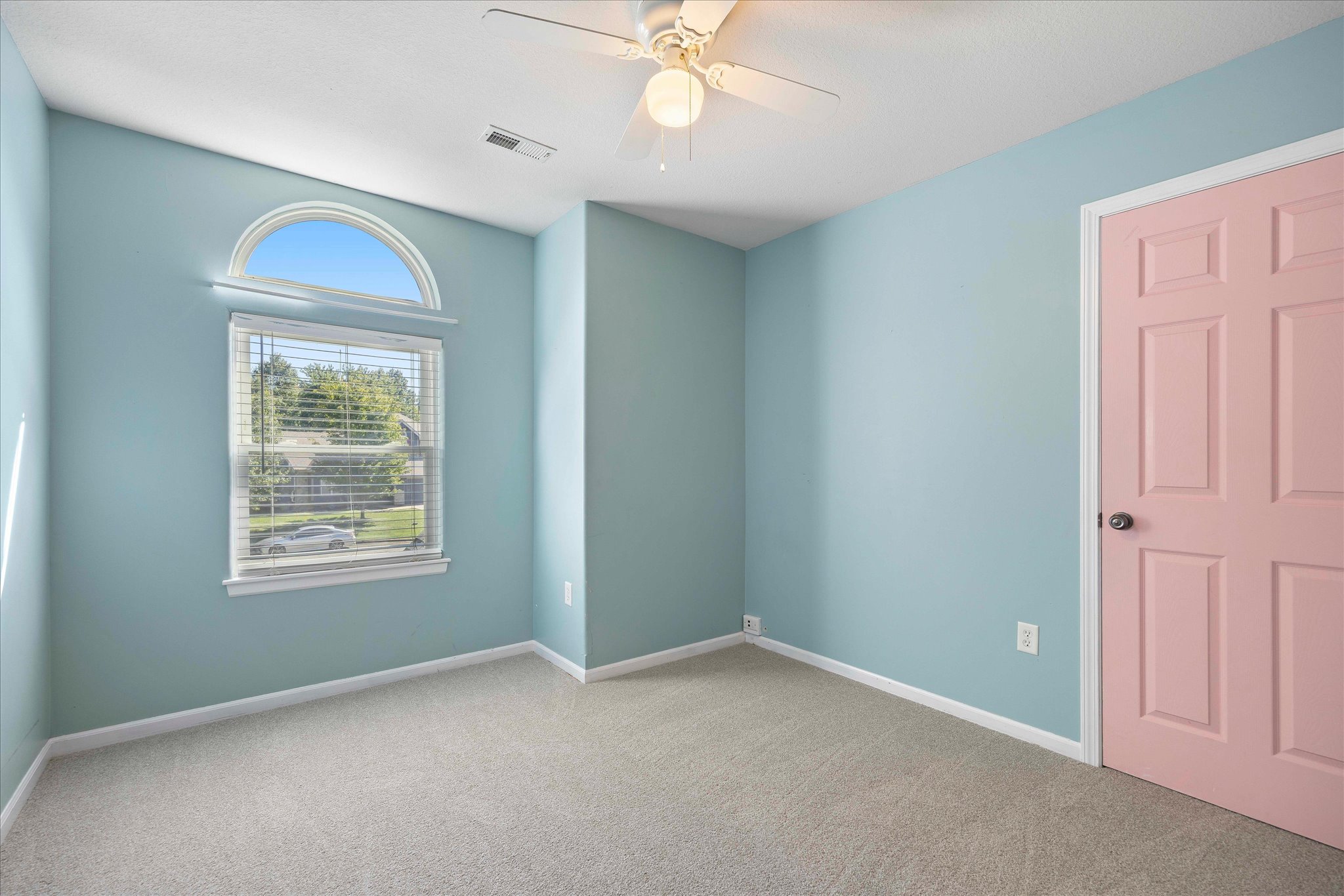 1310 Pin Oak Circle