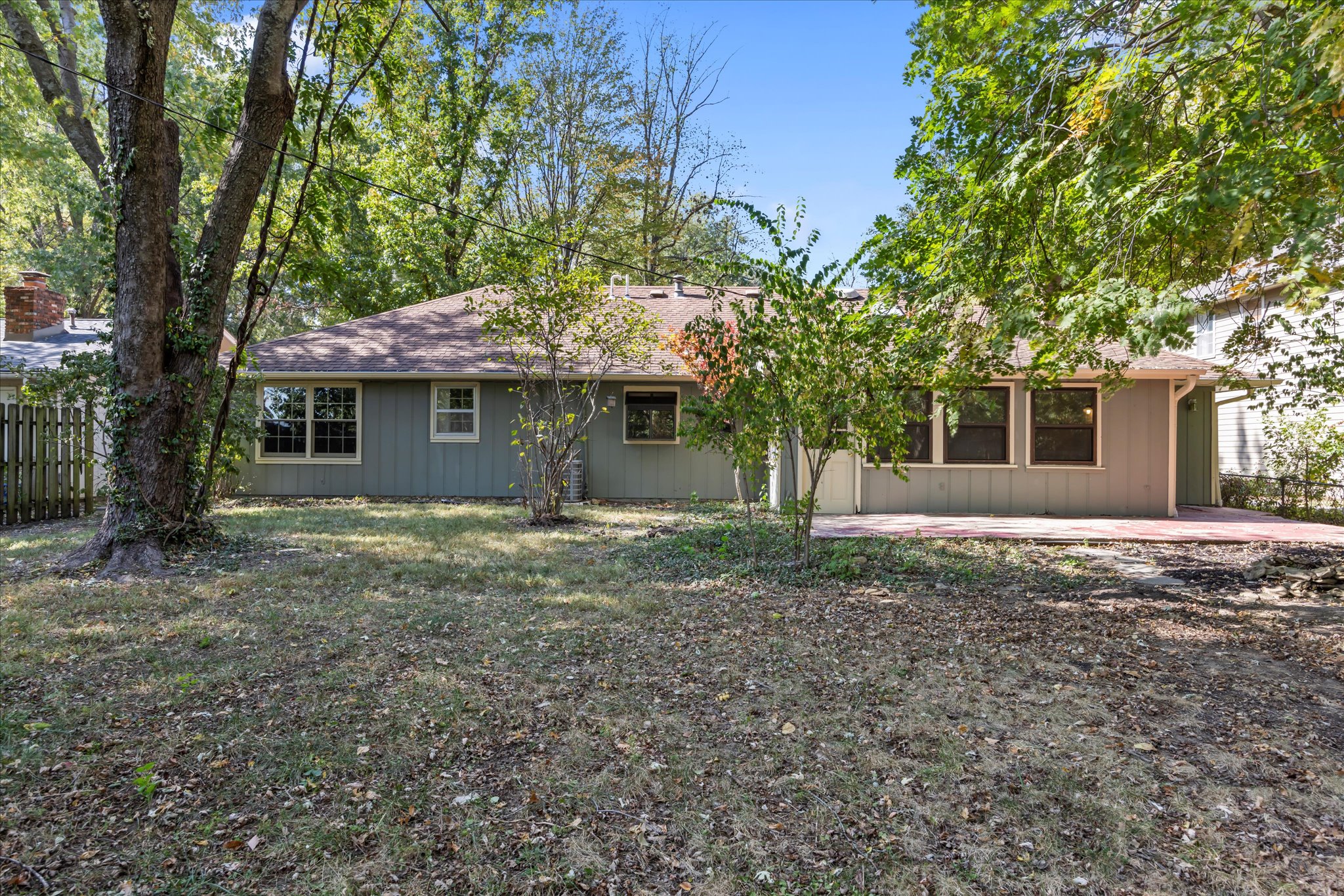 2818 Belle Haven Dr