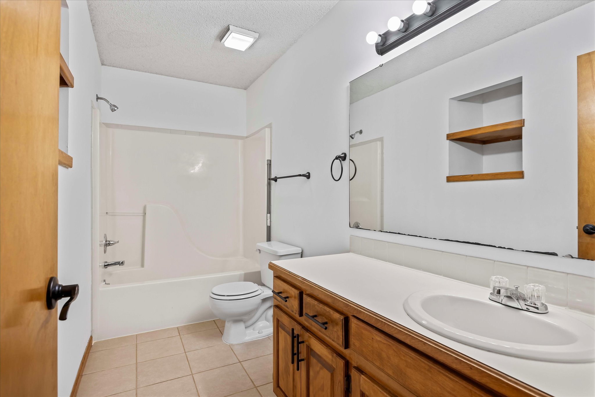 1418 Brighton Circle, Units A-D