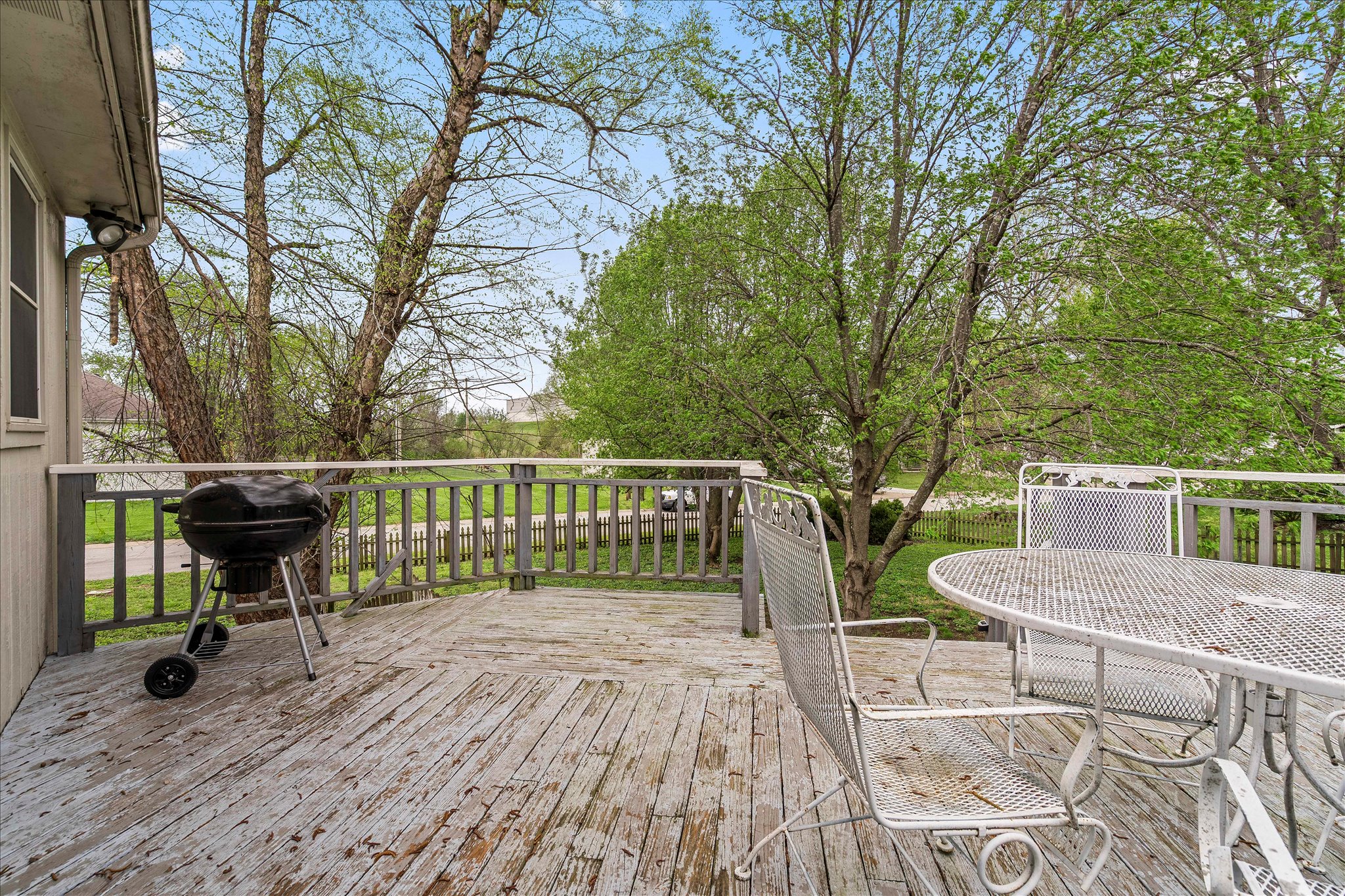 8812 Golden Lane