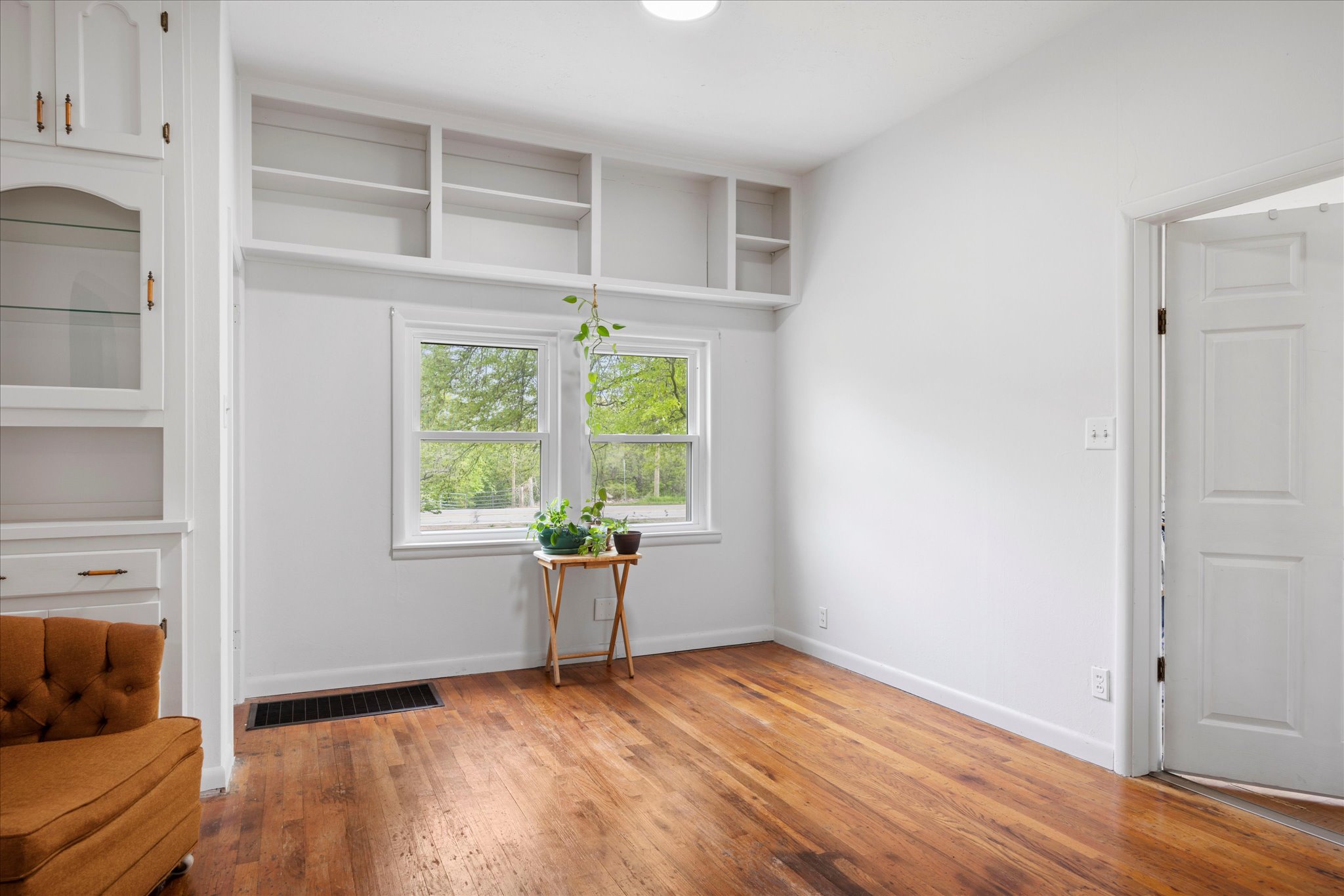 1011 Cedar Street